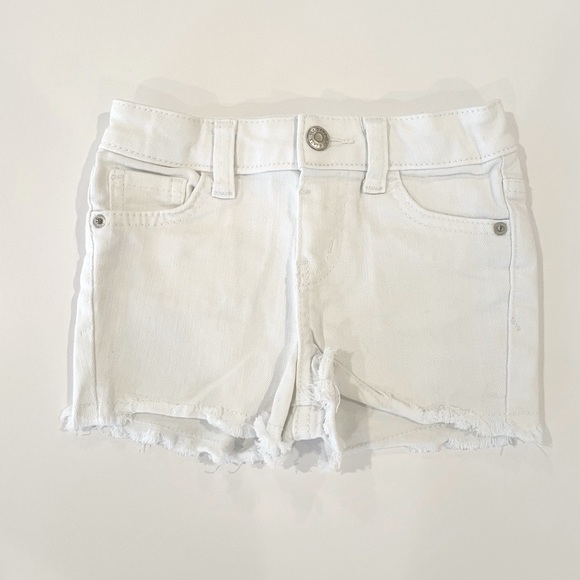 Cat & Jack 2T white denim shorts - Picture 2 of 7